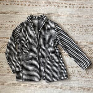 SHEIN Black & White Houndstooth Single-Button Blazer